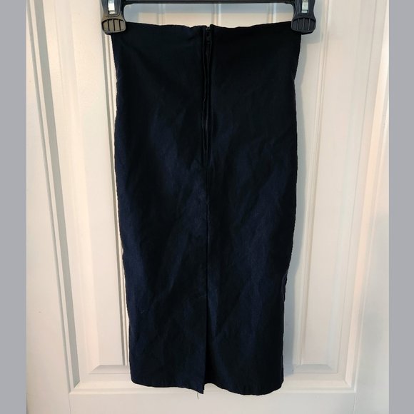 Retro Glam High Waisted Pin Up Pencil Skirt with Gold Sparkly Buttons - Picture 3 of 4